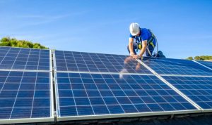 Installation et mise en production des panneaux solaires photovoltaïques à Les Essarts